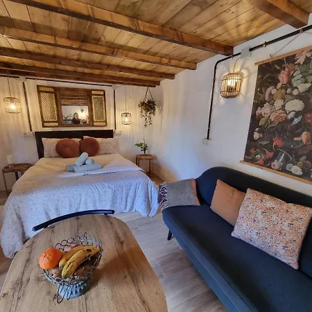 Appartement El Nido Fuente Hervera. Precioso Loft Con Banera De Hidromasaje